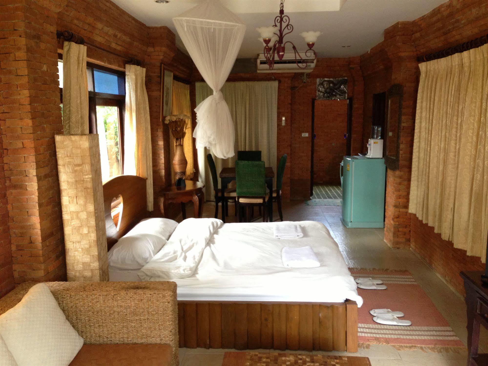 Hotel Wiangjintra Lanna Living Hang Dong Zewnętrze zdjęcie